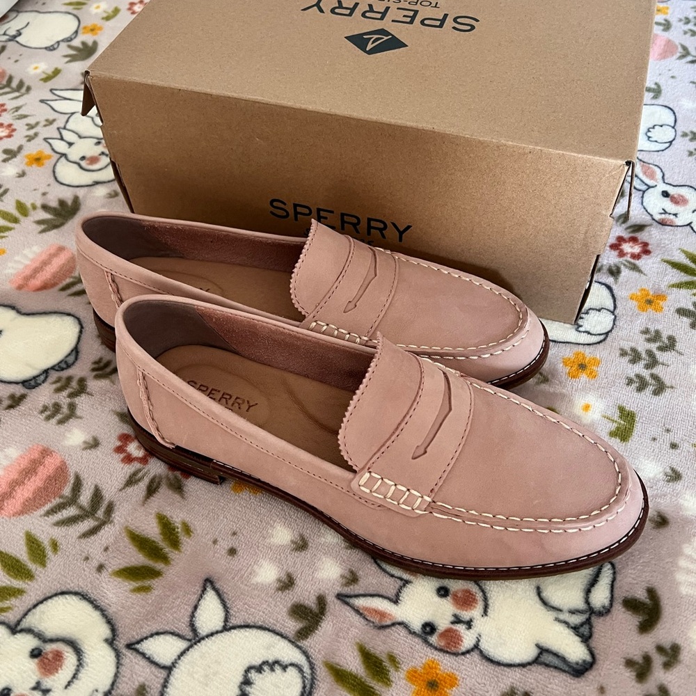 Sperry Women's Pink Loafers